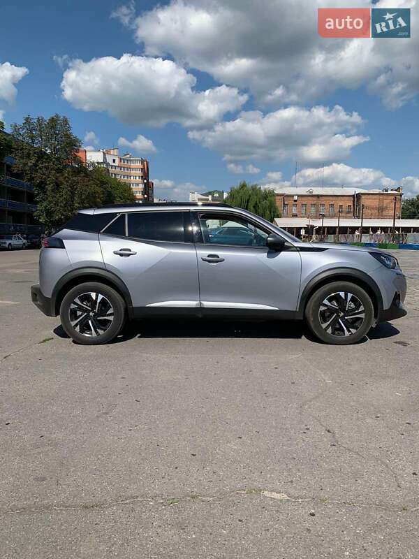 Внедорожник / Кроссовер Peugeot 2008 2021 в Кременчуге