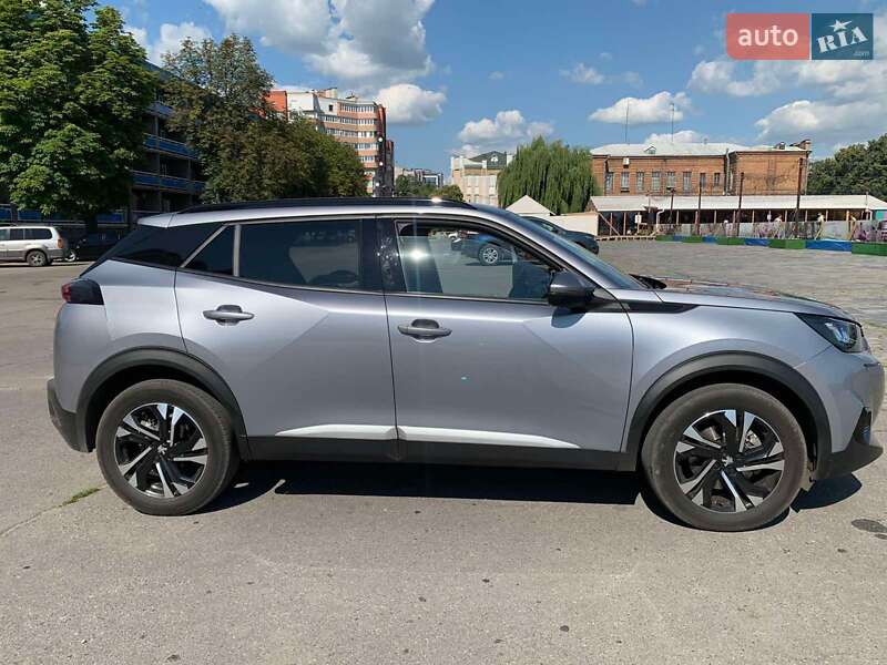 Внедорожник / Кроссовер Peugeot 2008 2021 в Кременчуге