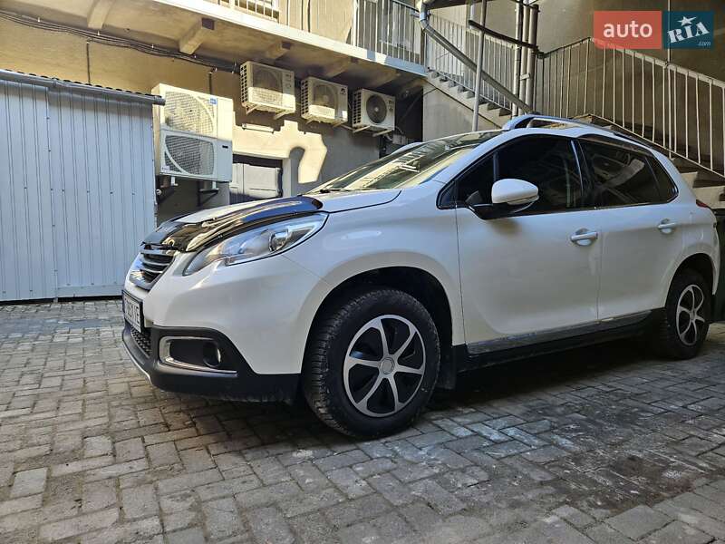 Позашляховик / Кросовер Peugeot 2008 2014 в Коломиї
