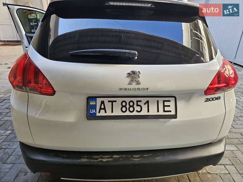 Позашляховик / Кросовер Peugeot 2008 2014 в Коломиї