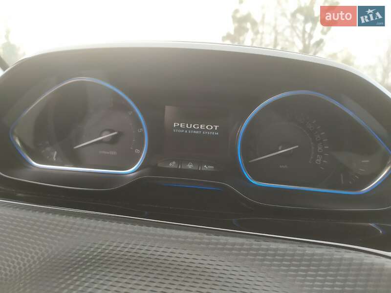 Позашляховик / Кросовер Peugeot 2008 2014 в Бродах