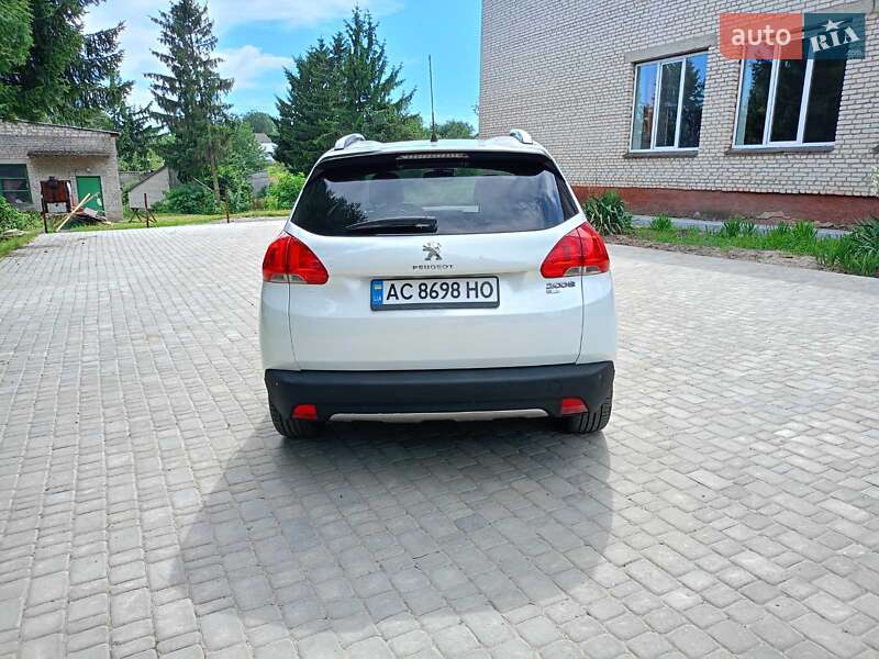 Позашляховик / Кросовер Peugeot 2008 2013 в Рівному фото 4 Позашляховик / Кросовер Peugeot 2008 2013 в Рівному
