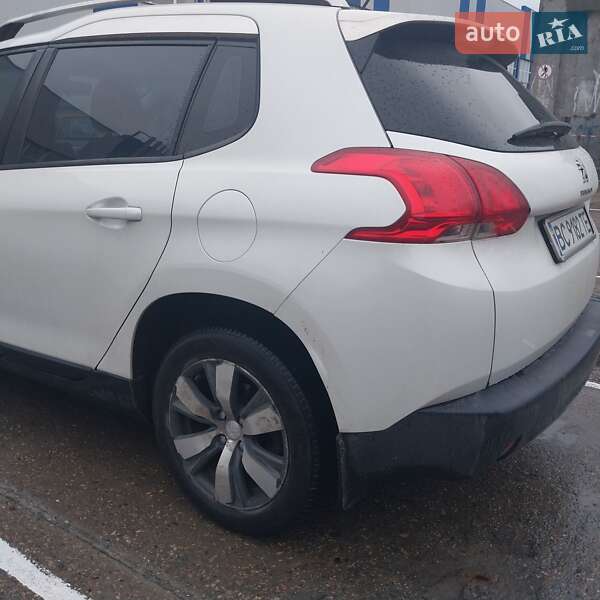 Внедорожник / Кроссовер Peugeot 2008 2014 в Львове