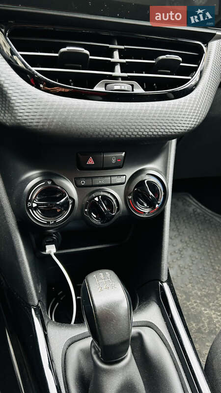 Позашляховик / Кросовер Peugeot 2008 2014 в Черкасах