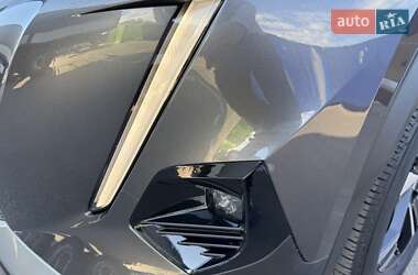 Внедорожник / Кроссовер Peugeot 2008 2020 в 
