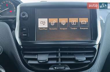 Внедорожник / Кроссовер Peugeot 2008 2016 в 