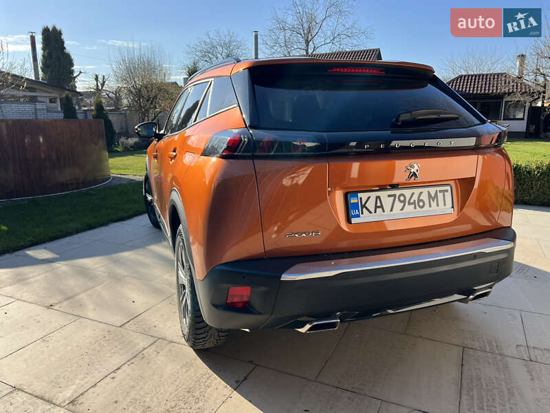 Внедорожник / Кроссовер Peugeot 2008 2021 в Киеве