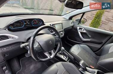 Внедорожник / Кроссовер Peugeot 2008 2018 в 