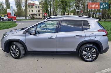 Позашляховик / Кросовер Peugeot 2008 2018 в 