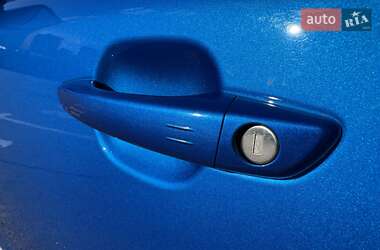 Внедорожник / Кроссовер Peugeot 2008 2021 в 