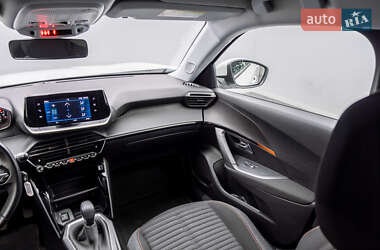 Внедорожник / Кроссовер Peugeot 2008 2020 в 