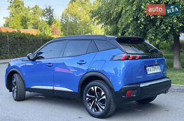 Позашляховик / Кросовер Peugeot 2008 2020 в 