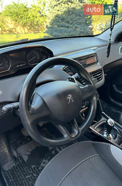Позашляховик / Кросовер Peugeot 2008 2013 в Косові