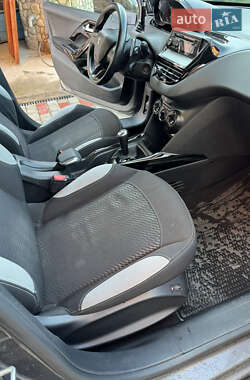 Позашляховик / Кросовер Peugeot 2008 2013 в Косові