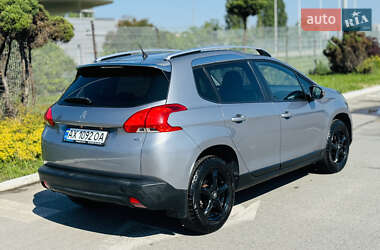 Внедорожник / Кроссовер Peugeot 2008 2013 в 