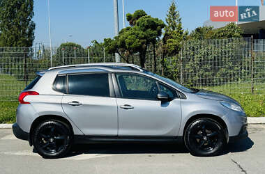Внедорожник / Кроссовер Peugeot 2008 2013 в 