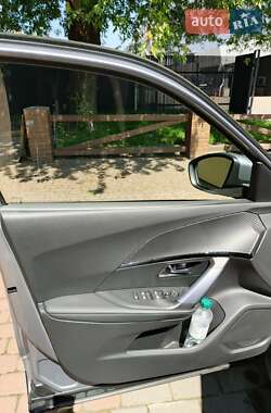 Внедорожник / Кроссовер Peugeot 2008 2020 в 