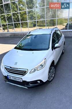 Внедорожник / Кроссовер Peugeot 2008 2014 в 