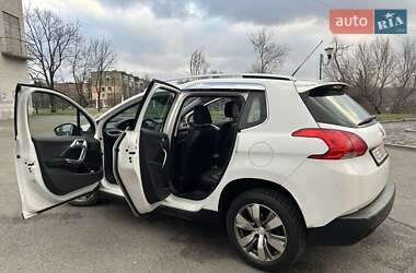 Внедорожник / Кроссовер Peugeot 2008 2014 в 