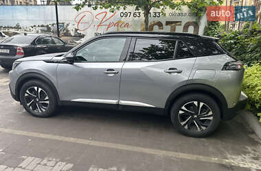 Позашляховик / Кросовер Peugeot 2008 2022 в 