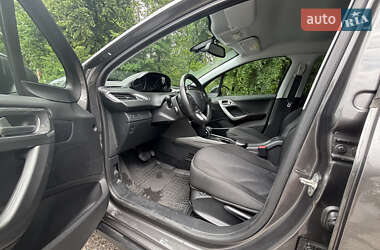 Внедорожник / Кроссовер Peugeot 2008 2018 в 