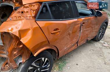 Позашляховик / Кросовер Peugeot 2008 2021 в 