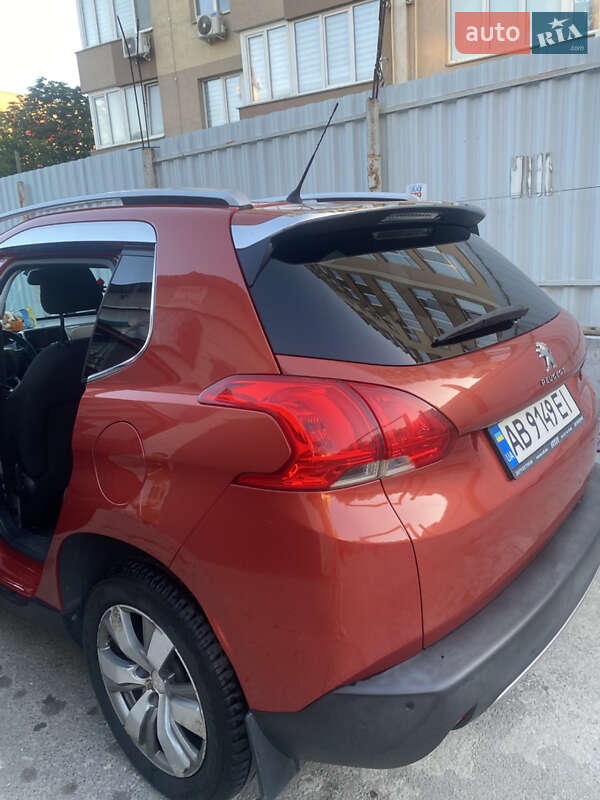 Внедорожник / Кроссовер Peugeot 2008 2014 в Виннице