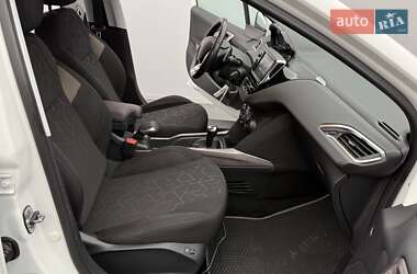 Внедорожник / Кроссовер Peugeot 2008 2016 в 