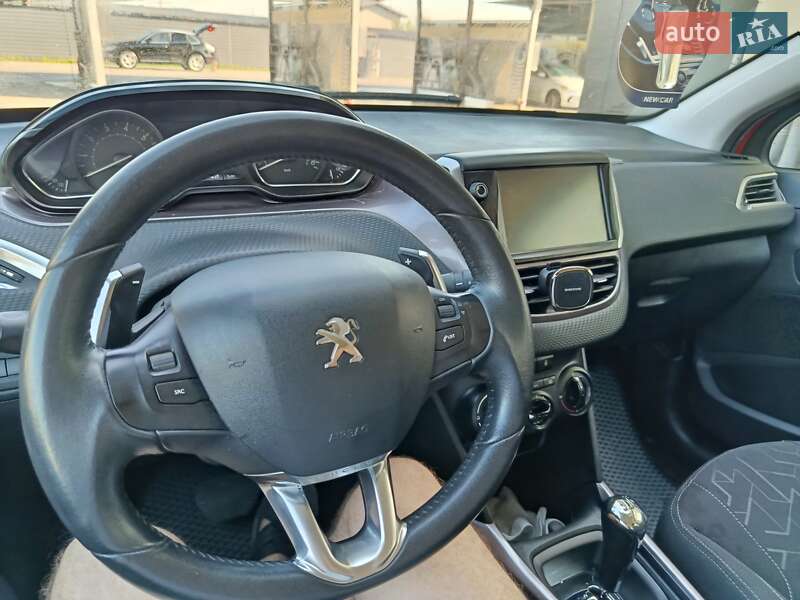 Внедорожник / Кроссовер Peugeot 2008 2014 в Ирпене фото 15 Внедорожник / Кроссовер Peugeot 2008 2014 в Ирпене