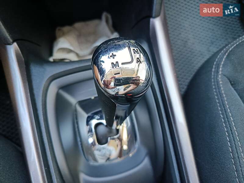 Внедорожник / Кроссовер Peugeot 2008 2014 в Ирпене фото 18 Внедорожник / Кроссовер Peugeot 2008 2014 в Ирпене