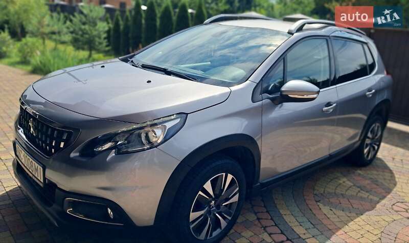 Внедорожник / Кроссовер Peugeot 2008 2016 в Львове