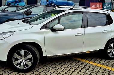 Внедорожник / Кроссовер Peugeot 2008 2014 в Хмельницком