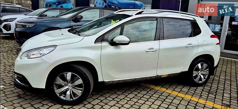 Peugeot 2008 2014