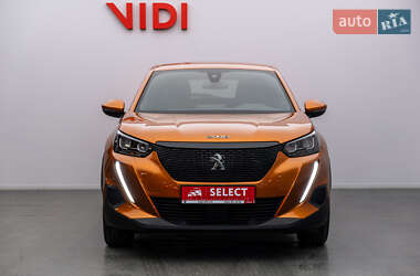 Внедорожник / Кроссовер Peugeot 2008 2021 в Киеве