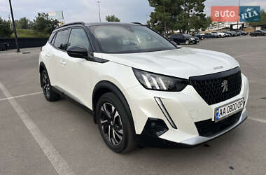 Внедорожник / Кроссовер Peugeot 2008 2020 в Киеве
