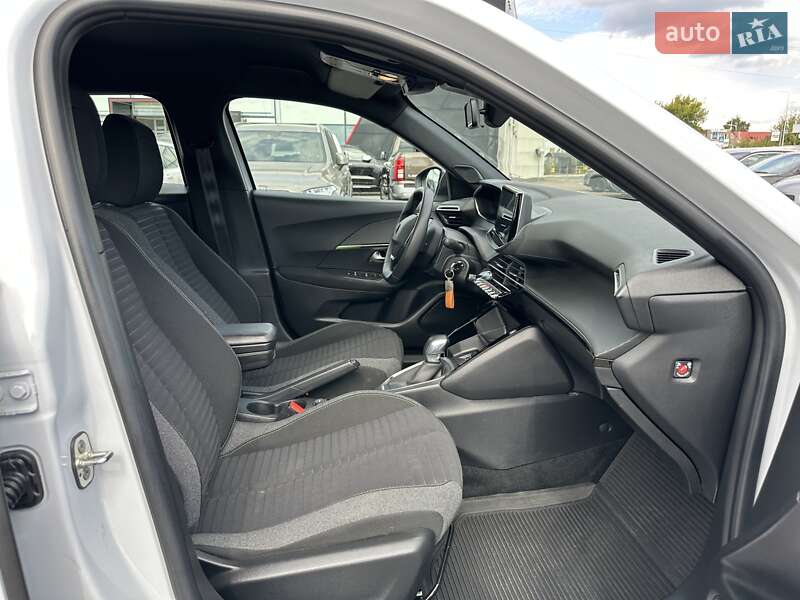 Внедорожник / Кроссовер Peugeot 2008 2023 в Киеве фото 28 Внедорожник / Кроссовер Peugeot 2008 2023 в Киеве