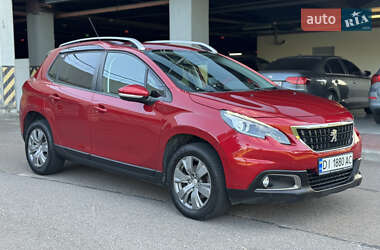 Внедорожник / Кроссовер Peugeot 2008 2017 в Киеве