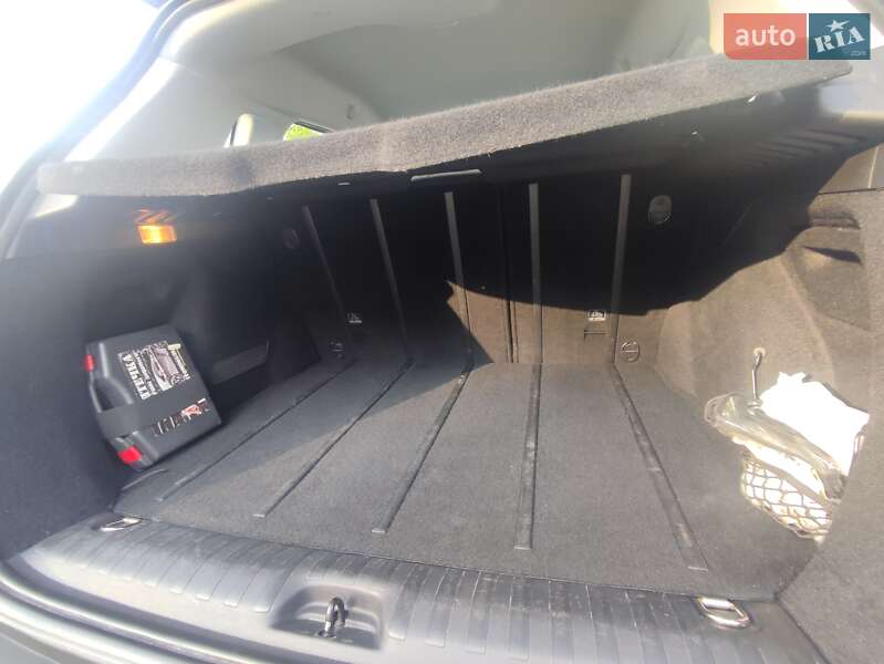 Позашляховик / Кросовер Peugeot 2008 2014 в Києві