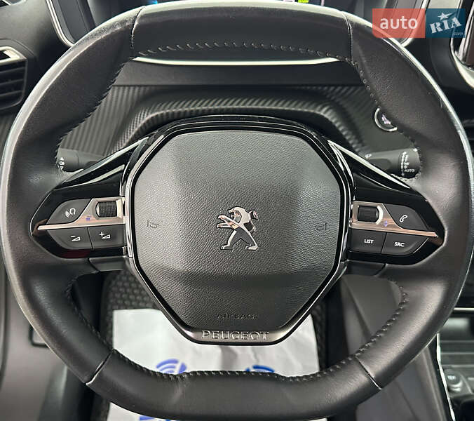 Внедорожник / Кроссовер Peugeot 2008 2022 в Львове фото 13 Внедорожник / Кроссовер Peugeot 2008 2022 в Львове