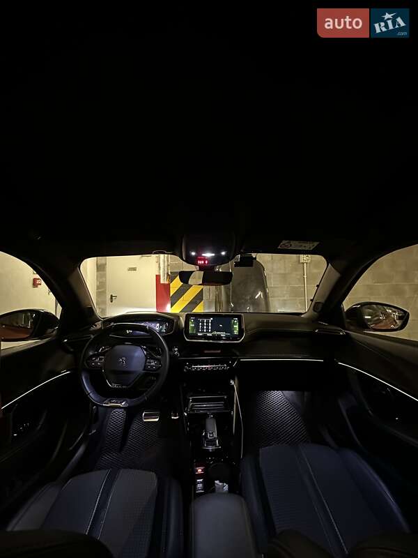 Внедорожник / Кроссовер Peugeot 2008 2021 в Киеве фото 21 Внедорожник / Кроссовер Peugeot 2008 2021 в Киеве
