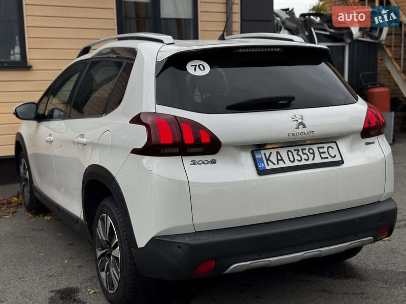 Позашляховик / Кросовер Peugeot 2008 2017 в Києві
