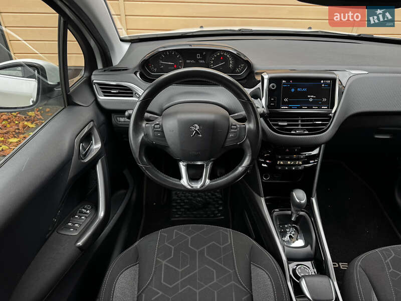 Позашляховик / Кросовер Peugeot 2008 2017 в Києві