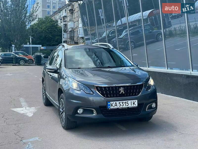 Внедорожник / Кроссовер Peugeot 2008 2019 в 