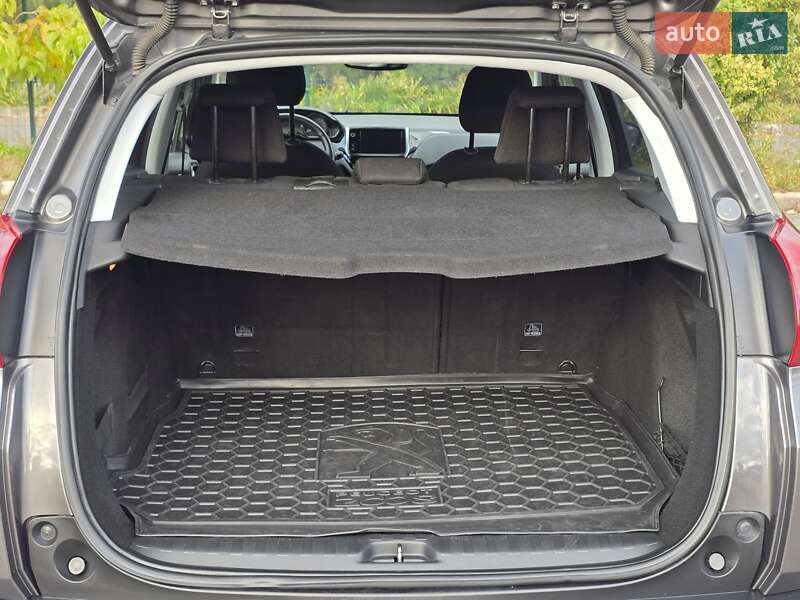 Позашляховик / Кросовер Peugeot 2008 2019 в Хмельницькому