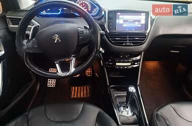 Внедорожник / Кроссовер Peugeot 2008 2016 в 