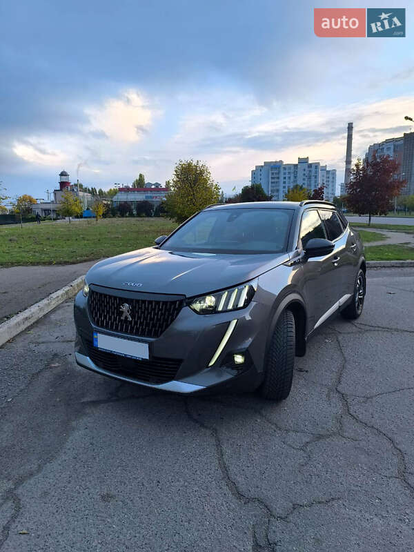 Внедорожник / Кроссовер Peugeot 2008 2021 в Киеве фото Внедорожник / Кроссовер Peugeot 2008 2021 в Киеве