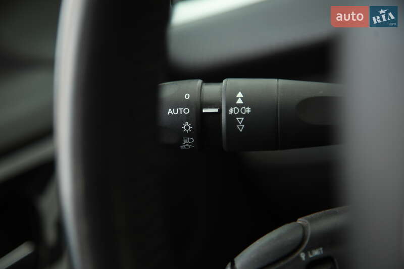 Внедорожник / Кроссовер Peugeot 2008 2019 в Харькове фото 20 Внедорожник / Кроссовер Peugeot 2008 2019 в Харькове