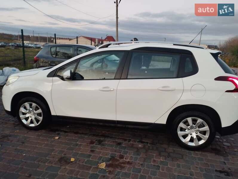 Позашляховик / Кросовер Peugeot 2008 2017 в Києві