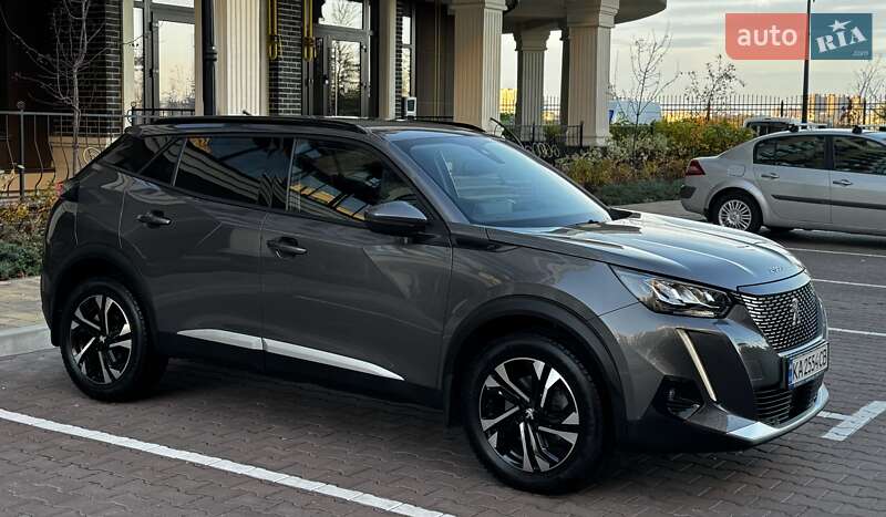 Внедорожник / Кроссовер Peugeot 2008 2021 в Киеве