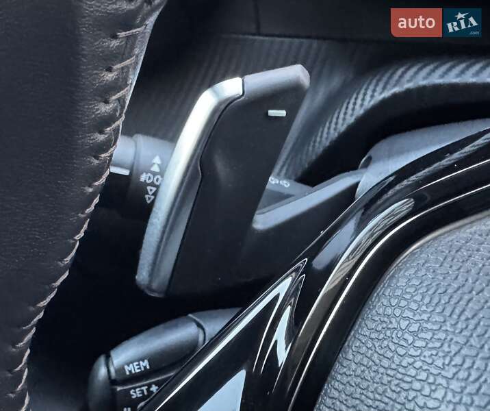 Внедорожник / Кроссовер Peugeot 2008 2021 в Киеве